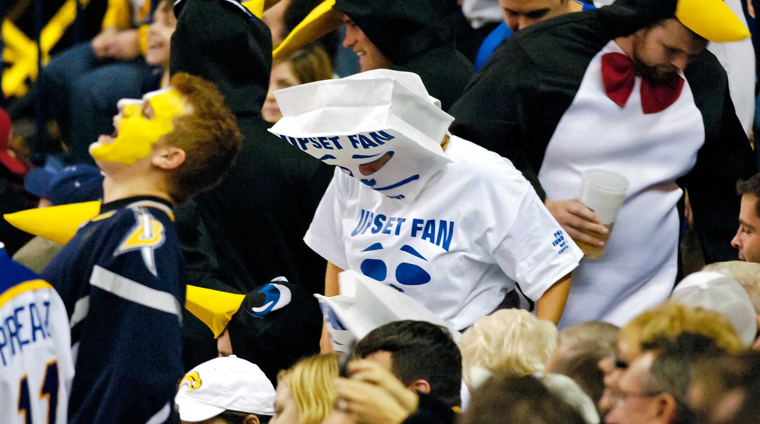 How Bad Is It? Ranking the NHL's Original Six by Fan Misery